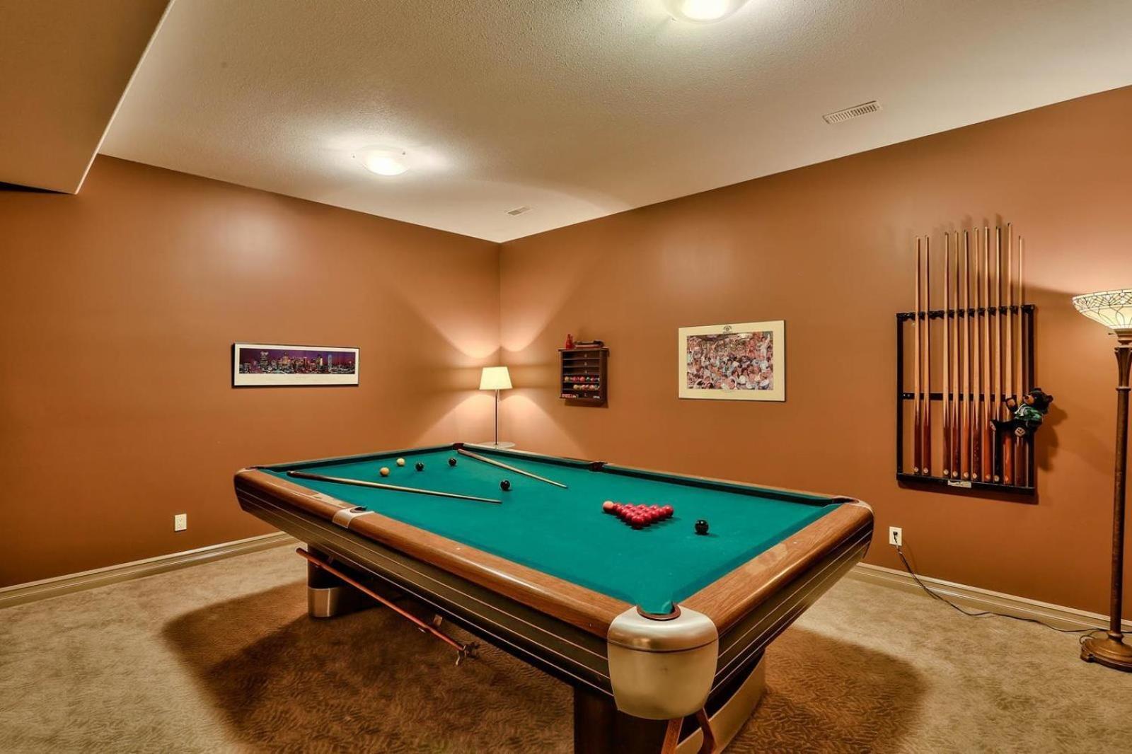 Soleil Chalet By Bear Country Sun Peaks Bilik gambar