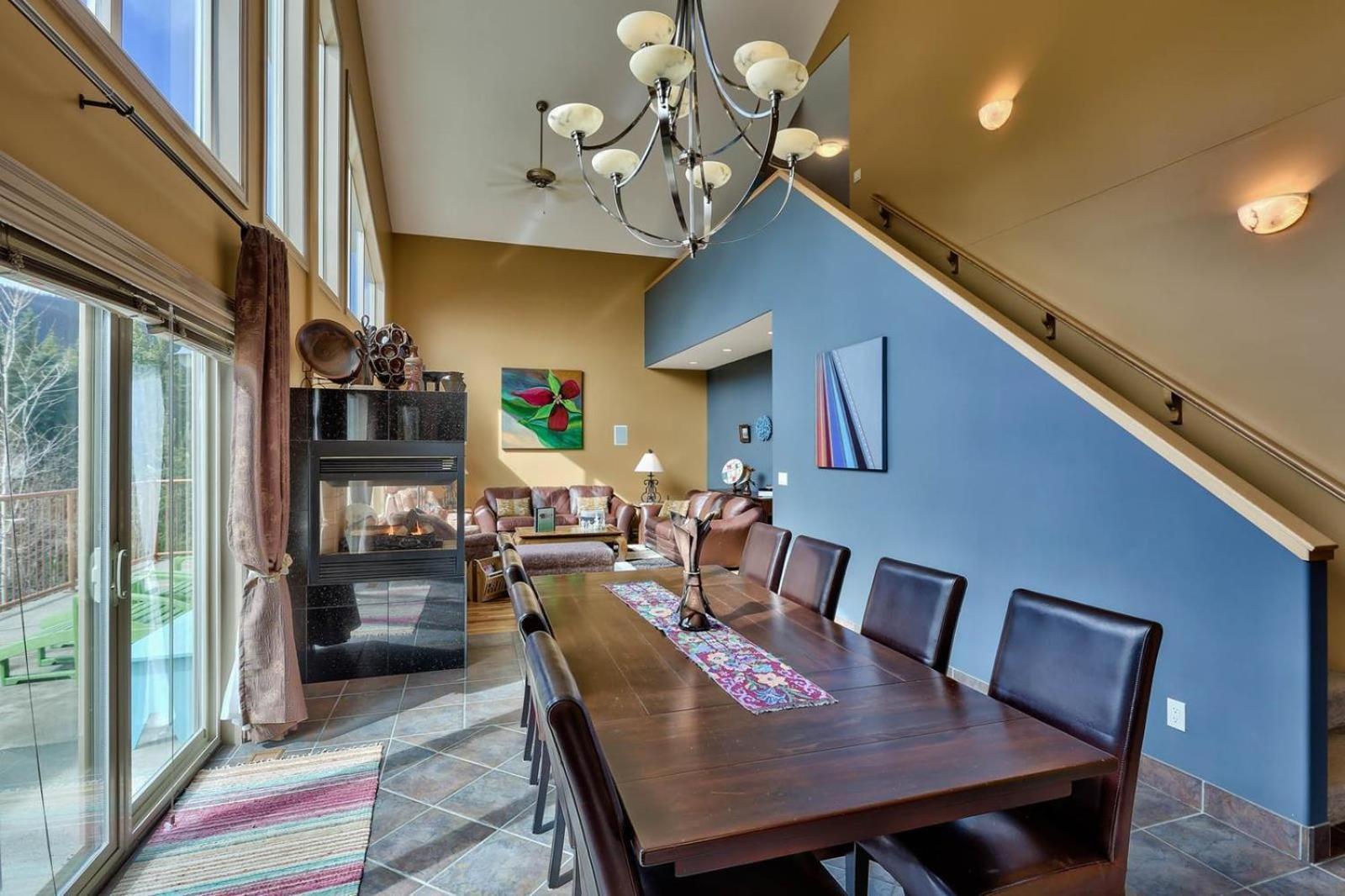 Soleil Chalet By Bear Country Sun Peaks Bilik gambar